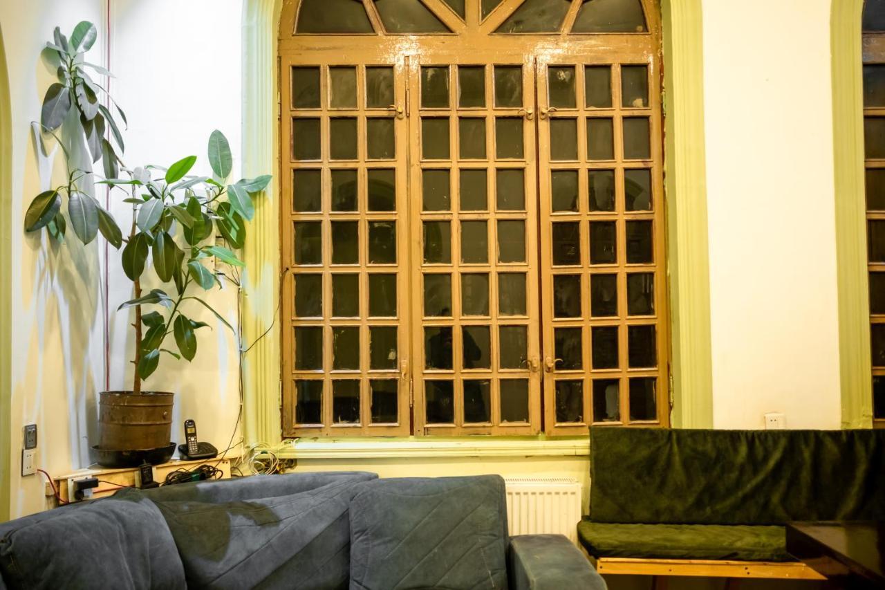 Flora Music & Art Hostel Baku Ngoại thất bức ảnh