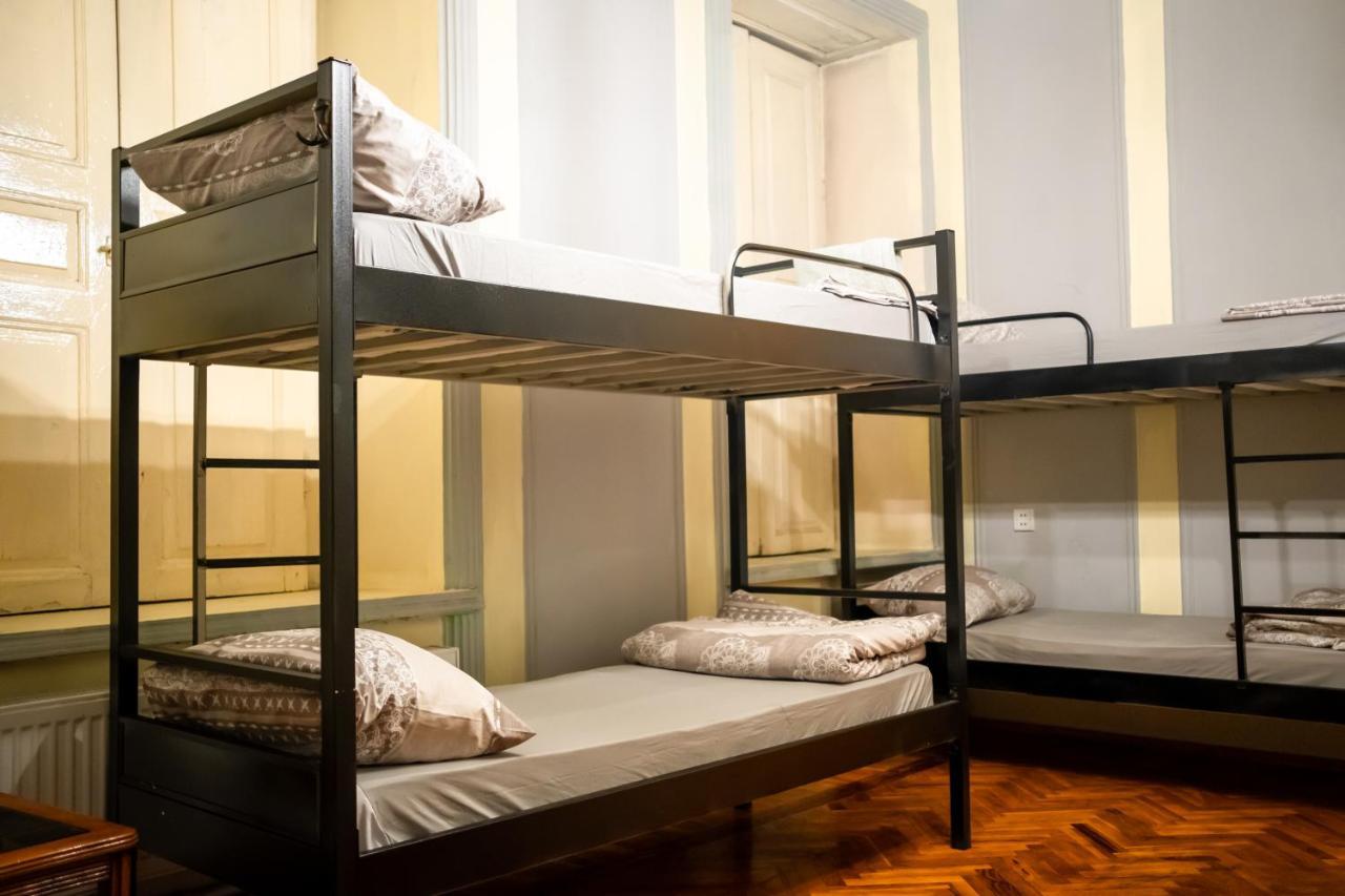 Flora Music & Art Hostel Baku Ngoại thất bức ảnh