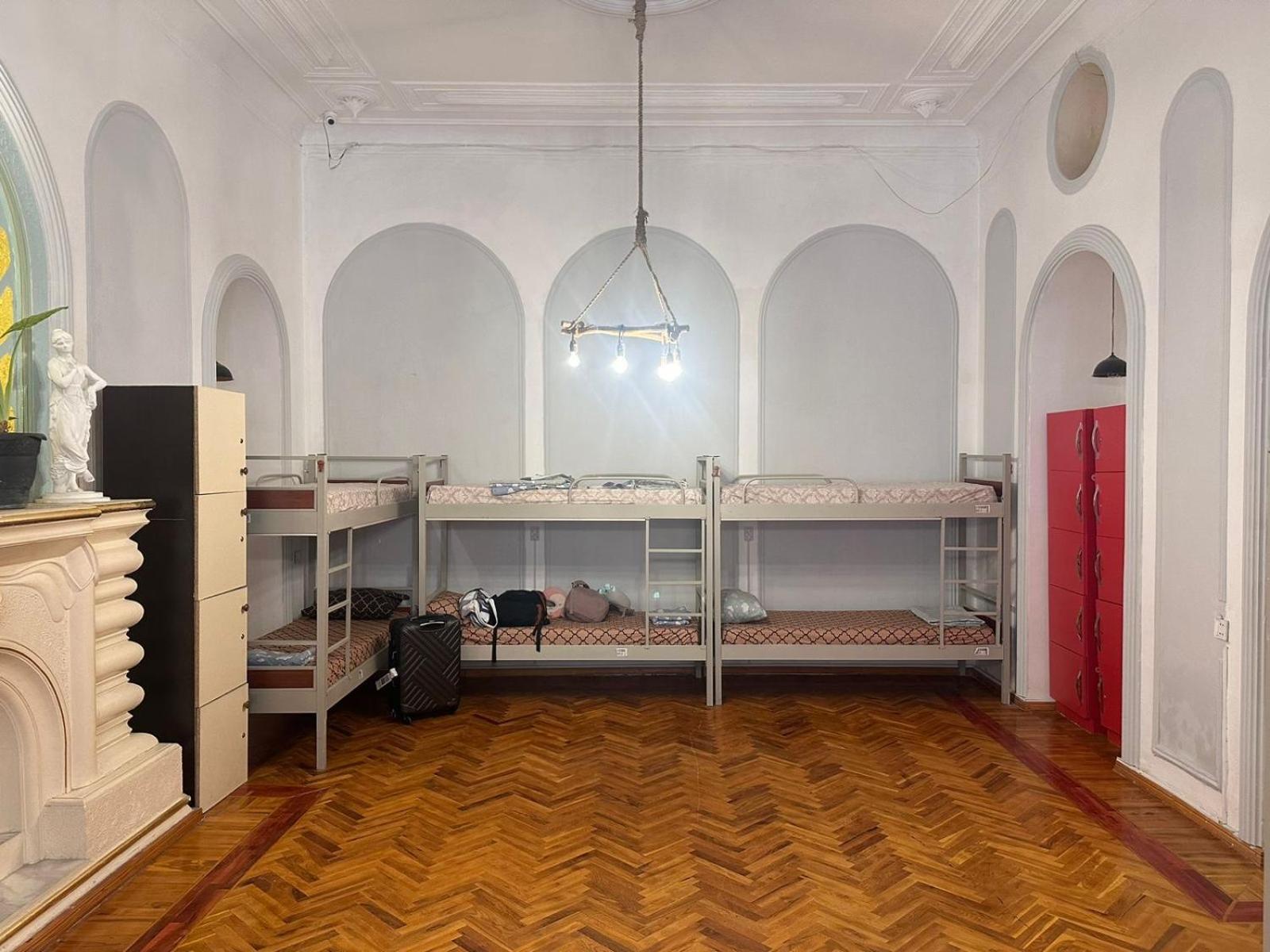 Flora Music & Art Hostel Baku Ngoại thất bức ảnh