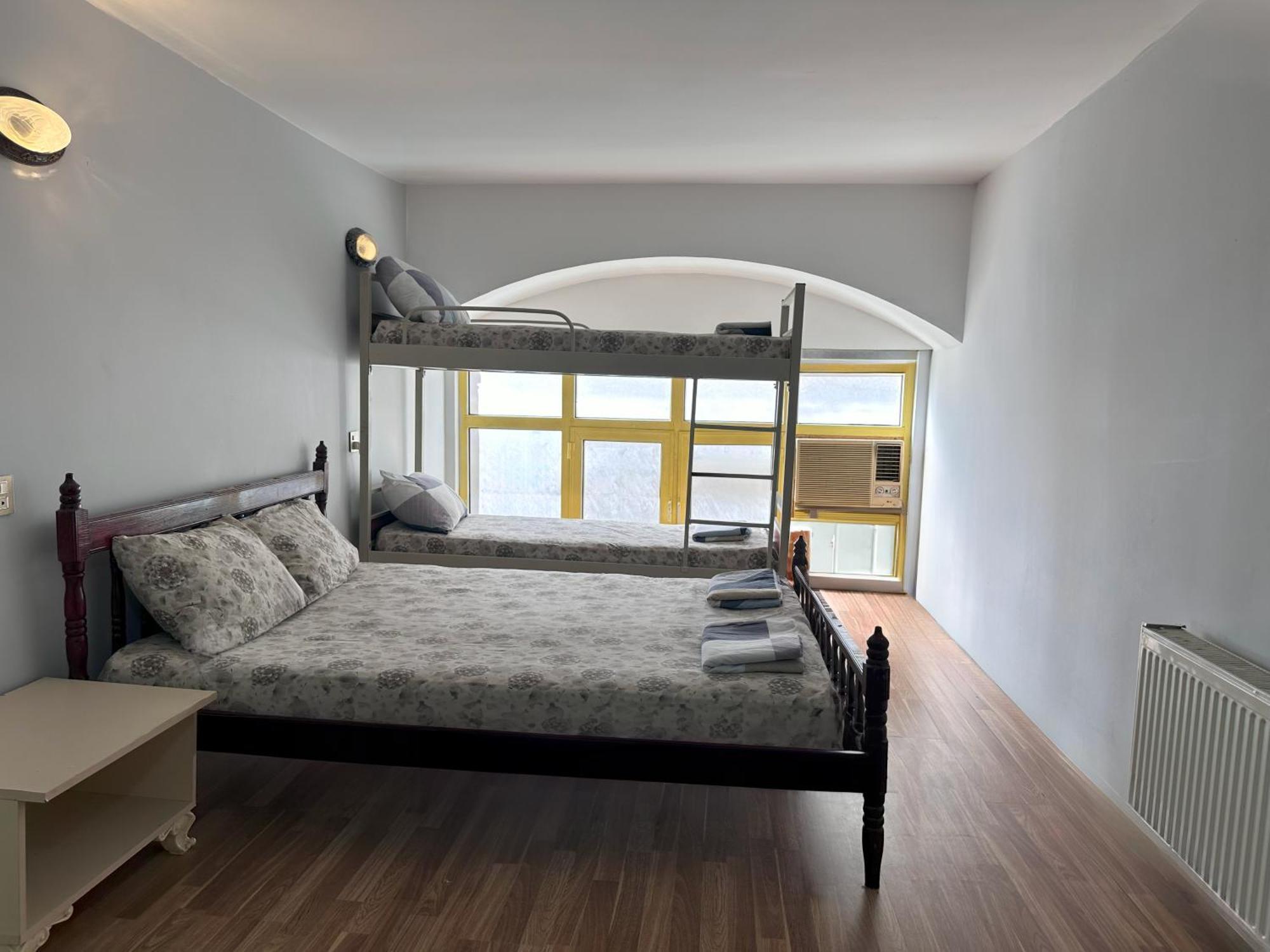Flora Music & Art Hostel Baku Ngoại thất bức ảnh